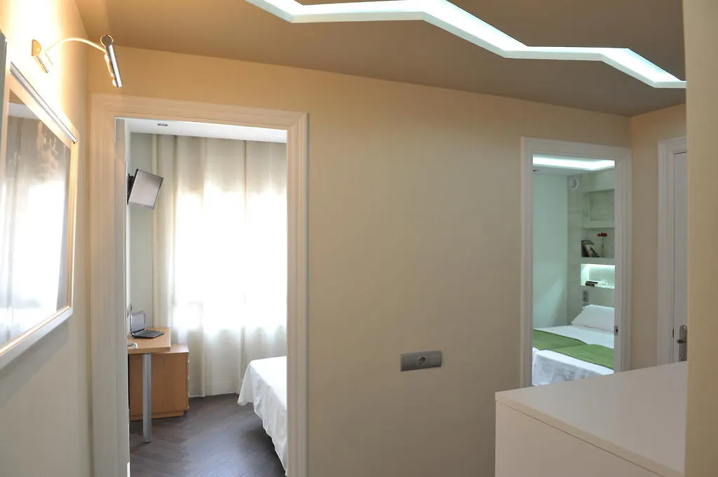 Gaudint Barcelona Suites