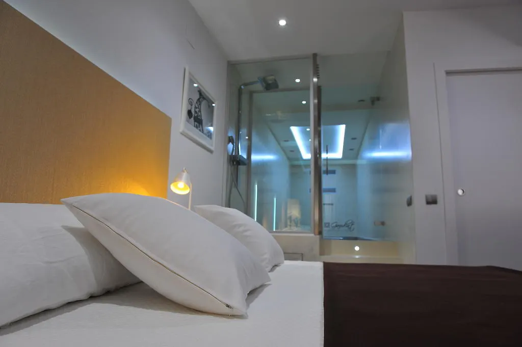 Gaudint Barcelona Suites